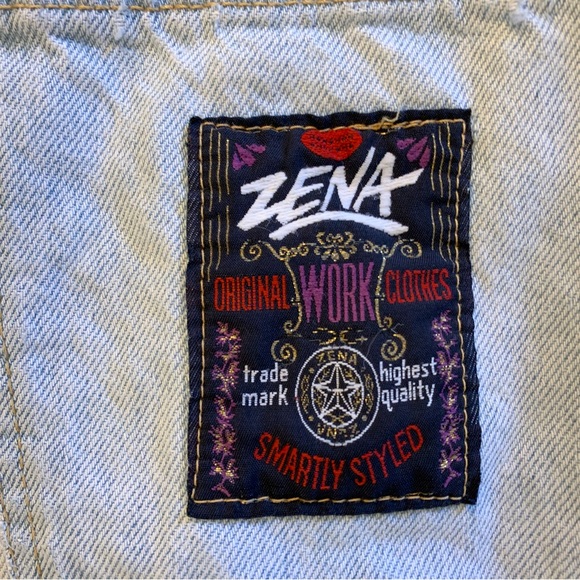 1990s Faded Distressed Zena Jeans. - Picture 8 of 13